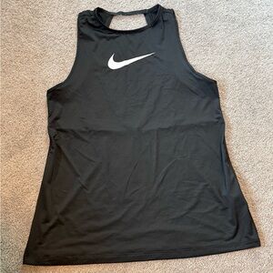 Nike Women's Black Sleeveless Tank